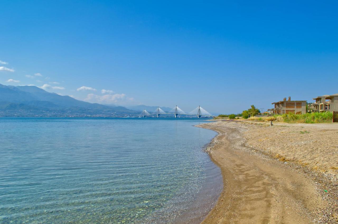Epipleon Luxury Suites -105- Δωμάτιο 35Τμ Με Βεράντα 35Τμ Μπροστά Στη Θάλασσα Nafpaktos Luaran gambar