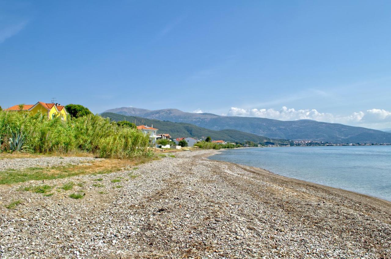 Epipleon Luxury Suites -105- Δωμάτιο 35Τμ Με Βεράντα 35Τμ Μπροστά Στη Θάλασσα Nafpaktos Luaran gambar
